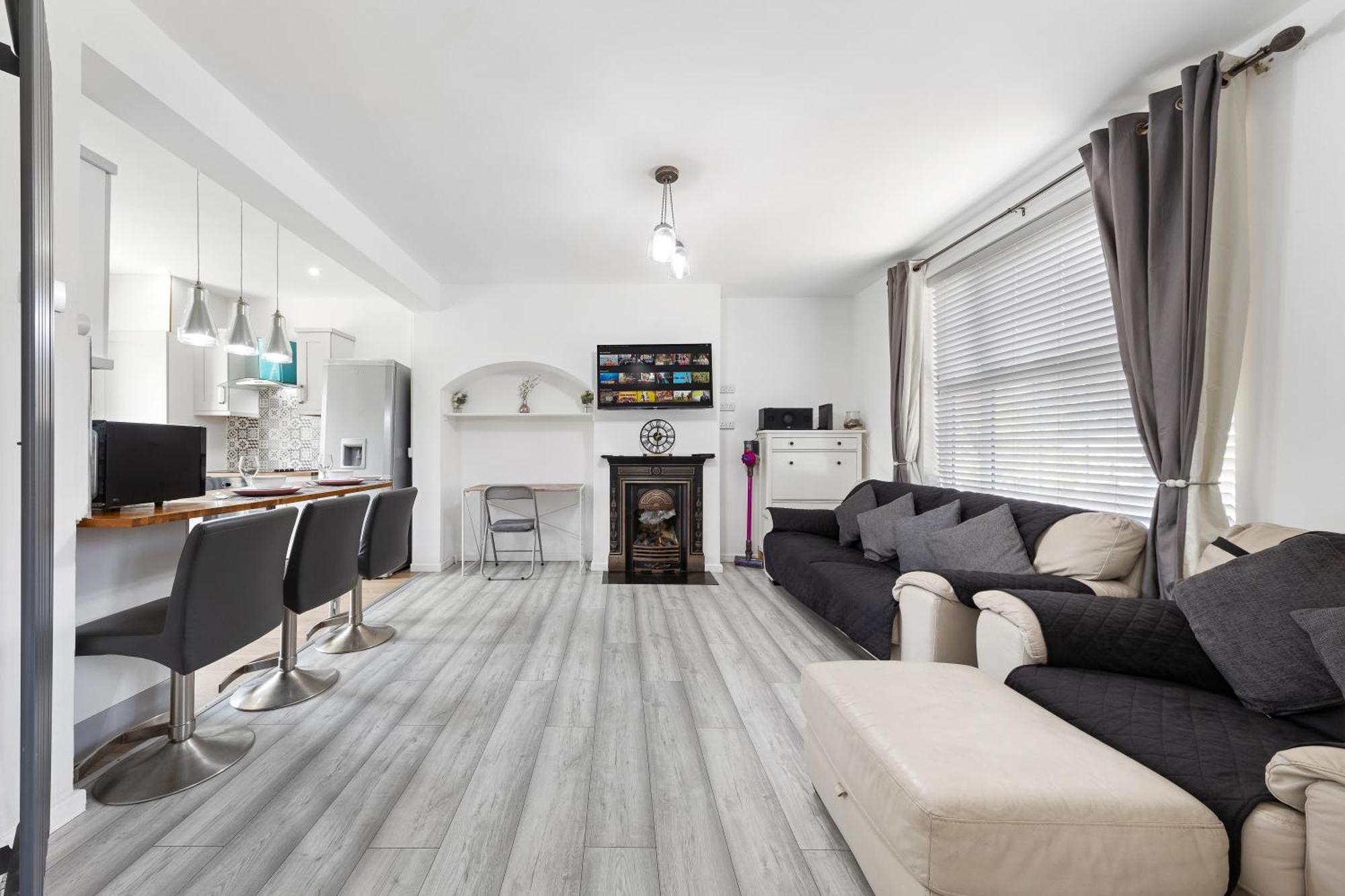 Bromley Serviced Apartments - Beckenham Place Park - London - 2 Bed House - Free Parking - 2 Beds 1 Sofabed Kültér fotó